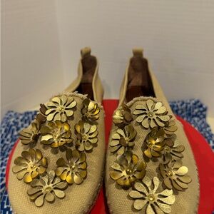 Kate Spade Espadrilles Size 7 Gold Leather Flowers Good Condition